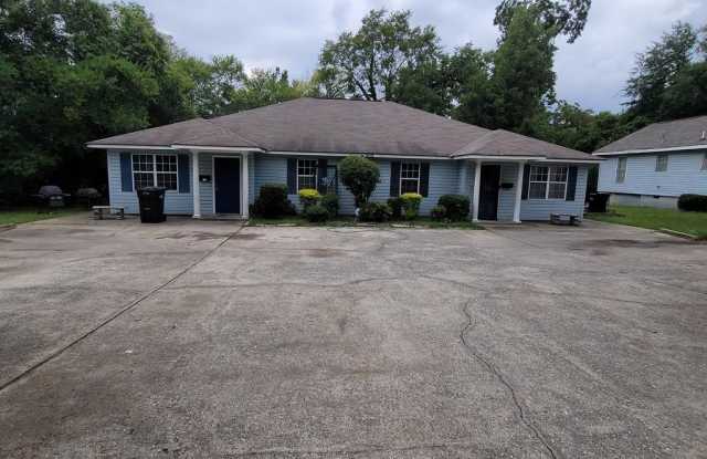 909 Washington Avenue unit: 1