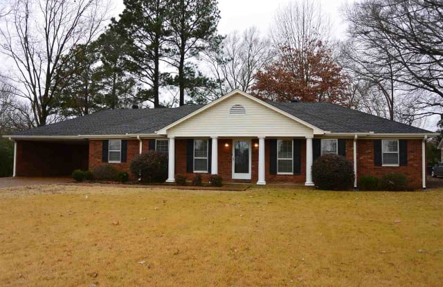 339 S MT PLEASANT - 339 South Mount Pleasant Road, Collierville, TN 38017