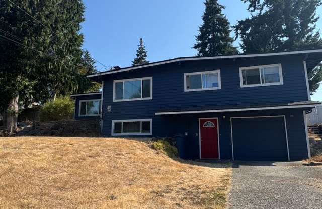 Lake hills 3 bed