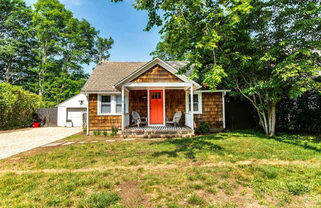 126 Norris Lane