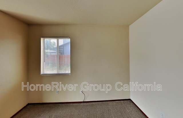 6015 Casa Nicole Way