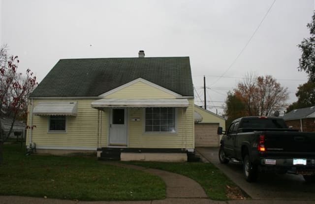 8270 Orchard Ave - 8270 Orchard Avenue, Warren, MI 48089