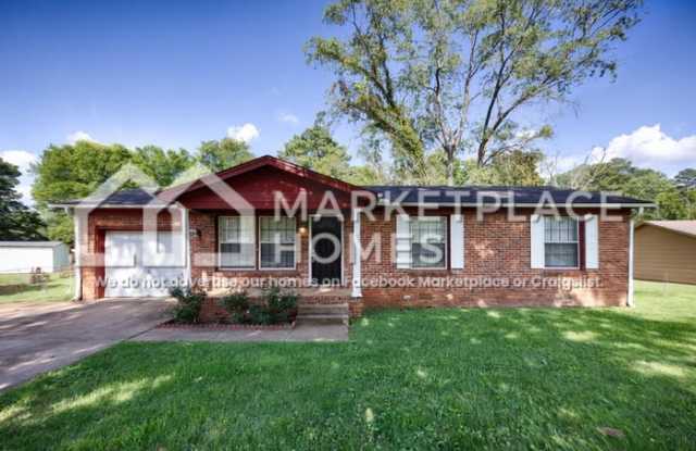 4002 Summerhill Dr NW