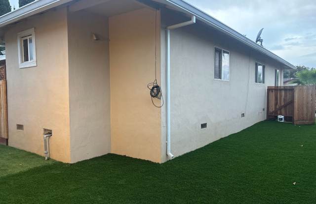 NEW BRENTWOOD CONSTRUCTION ADU! HIGHLY UPGRADED NEW KITCHEN  BATHROOM! 3 BEDROOMS  1 BATHROOM! SEPARATE ENTRY WITH PRIVATE YARD!