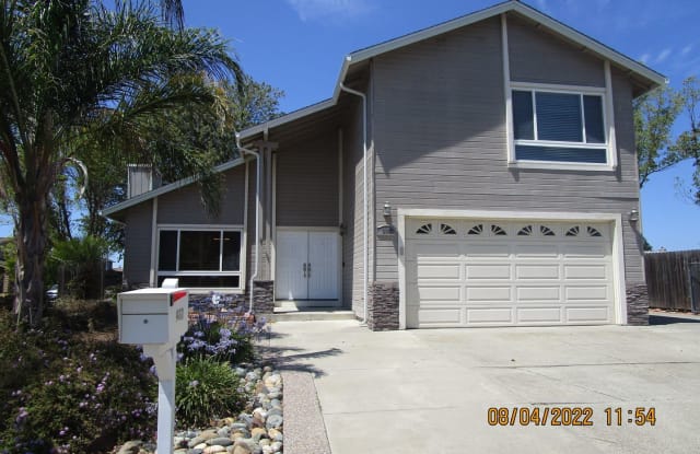 900 Bluejay Dr - 900 Bluejay Drive, Suisun City, CA 94585