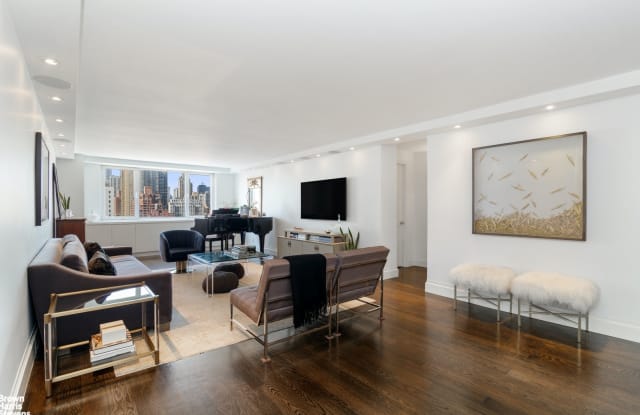 501 East 79th Street - 501 E 79th St, New York City, NY 10075