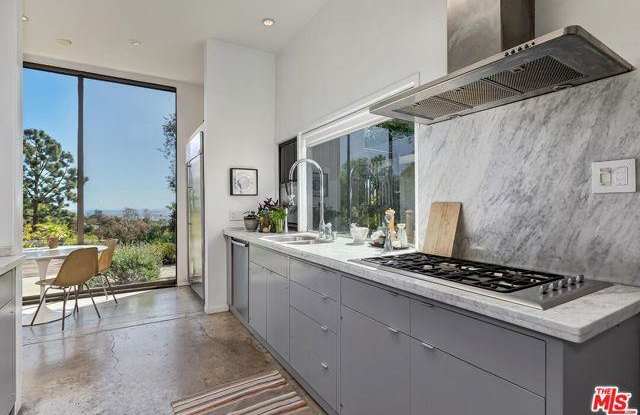 12336 Deerbrook Lane