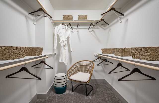 Bellrock Summer Street