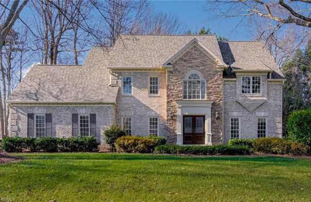 Photo of 2003 Brassfield Road