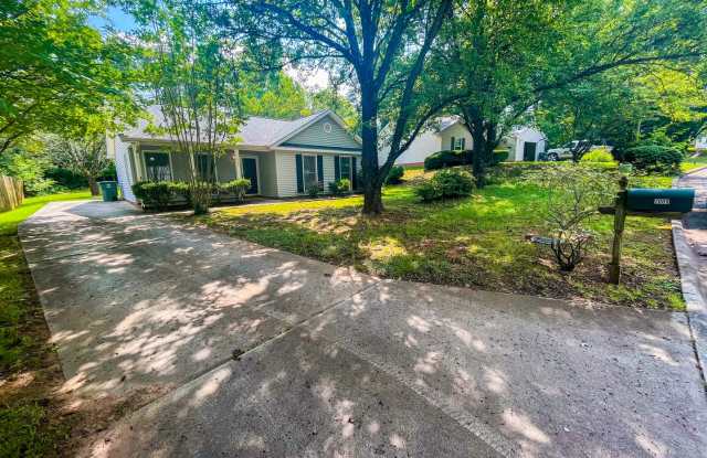 Photo of 3 bedroom, 2 bathroom ranch style home in Greensboro, NC