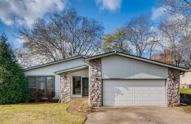 203 Hedondo Ct North - 203 Redondo Court North, Hendersonville, TN 37075