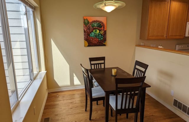 Sunny, Clean 3 bedroom Townhome near running/bike trails - 3204 47th Street, Boulder, CO 80301