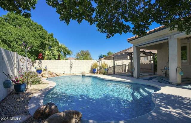 7726 S EL CAMINO Drive