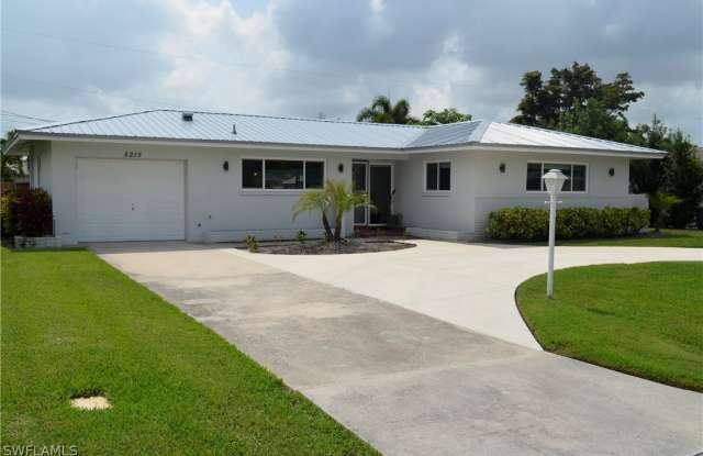 5215 Rutland Court