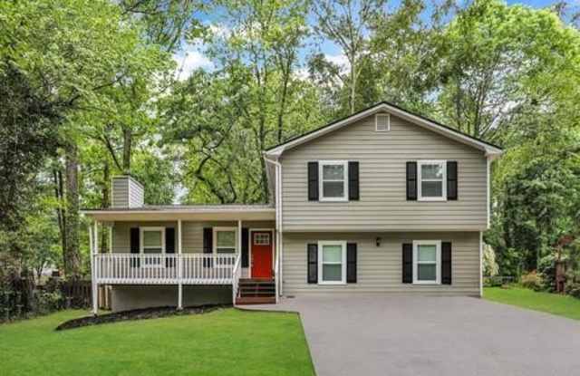722 Stonehill Court
