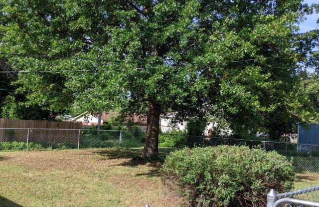 230 South Burdick Street