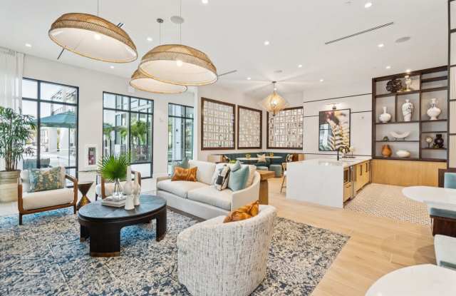 Photo of Alton Osprey