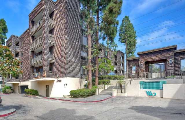 Coming Soon Mission Valley Beautiful Woodspring   Top Floor Condo