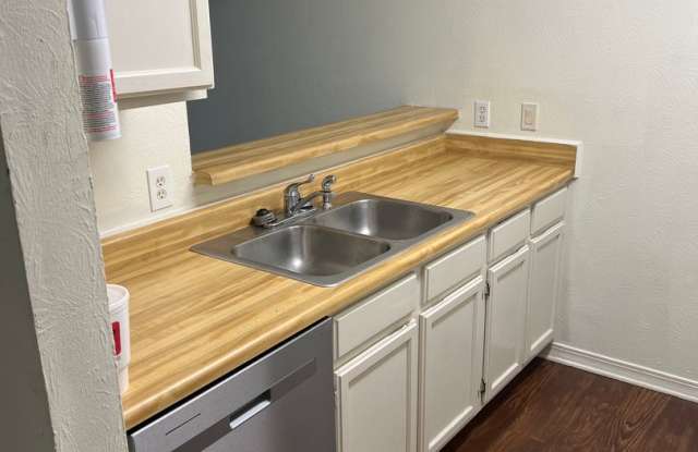 1br 1 ba Condo at Village at the Downs Unit 89