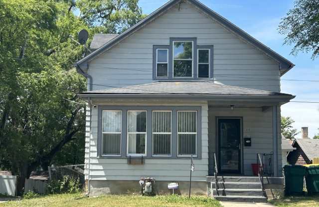 205 Rowell Avenue