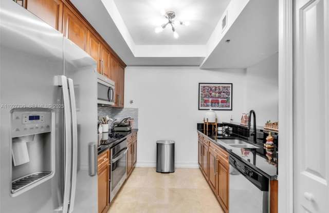 Photo of 1650 Galiano Street