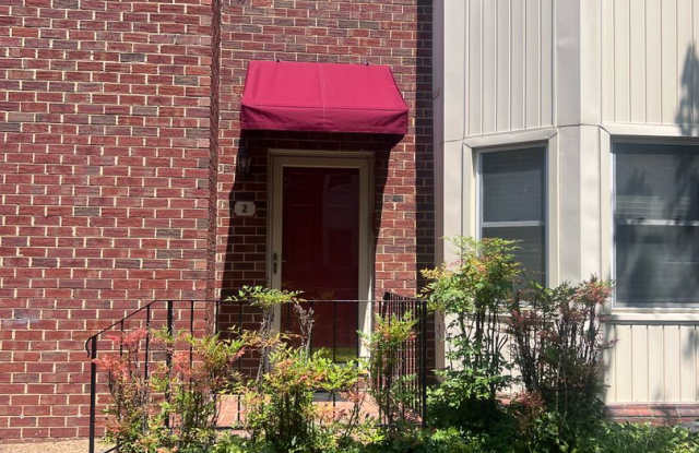 2 Academy Lane, Hampton - Available 8/2/2021