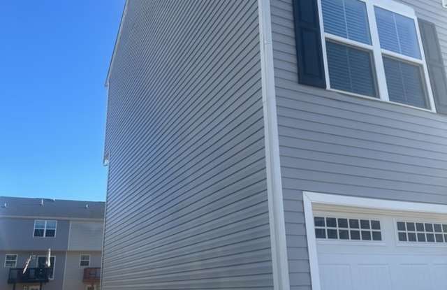 29 Verdant Leaf Way - 1 2*