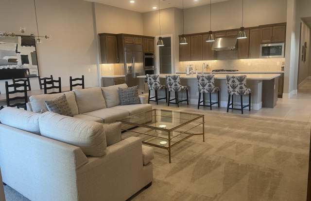 38500 N SCHOOL HOUSE Road unit: 39