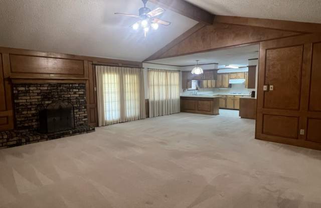 1364 North Dale Avenue