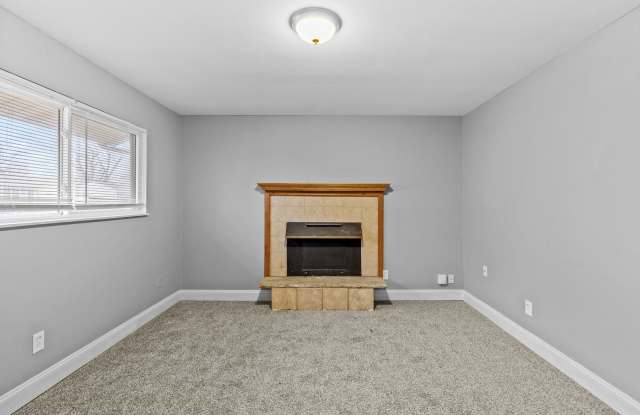 Cute Florissant Rental- MOVE IN READY!