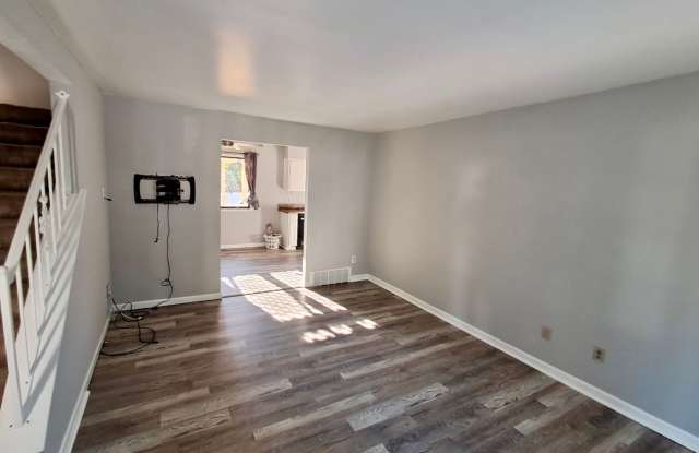 4-Bedroom Colonial in Grand Blanc – Spacious  Move-In Ready!