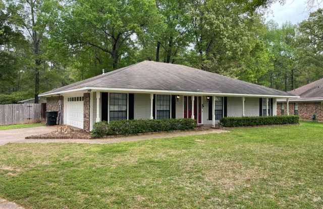 Beautiful 3 Bedroom Shreveport Home