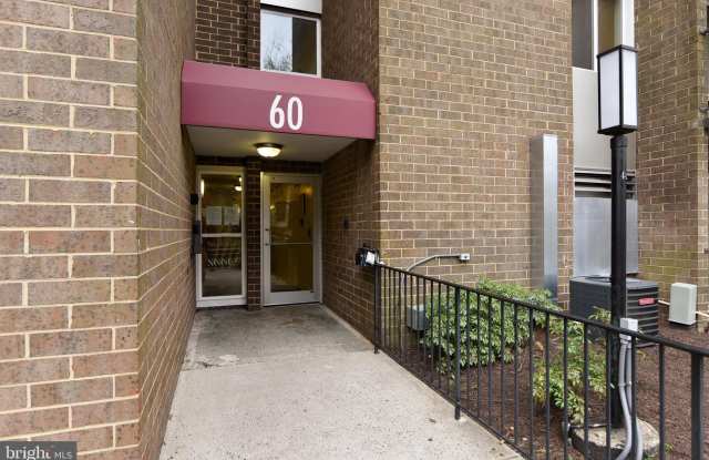60 S VAN DORN Street