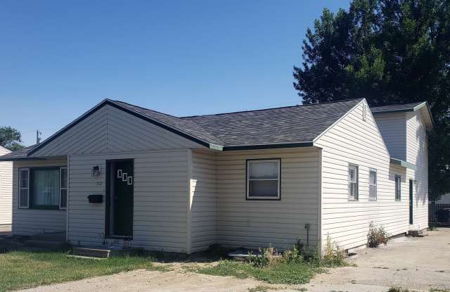 Large 5 Bedroom Home!