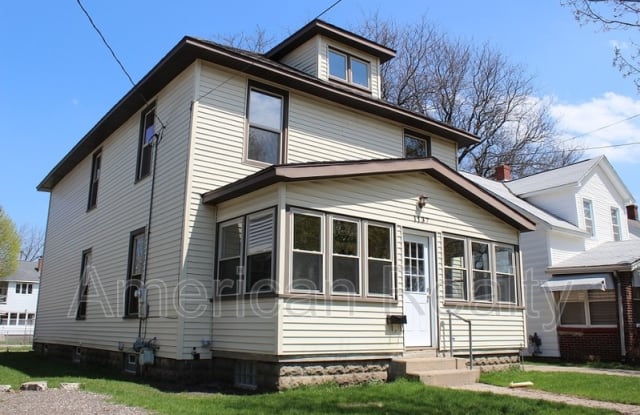 1137 Park St SW - 1137 Park Street Southwest, Grand Rapids, MI 49504