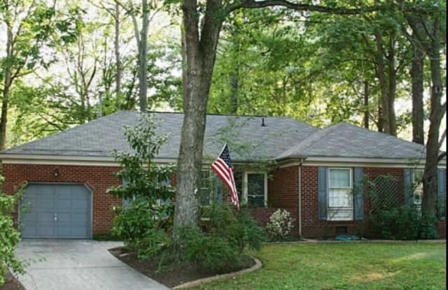 722 Prescott Cir - 722 Prescott Circle, Newport News, VA 23602