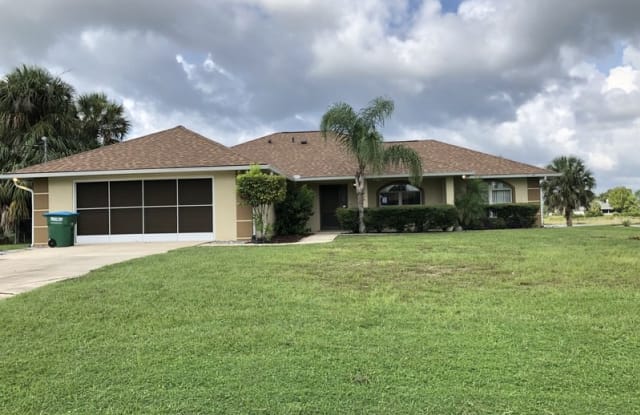 1096 Prescott Blvd - 1096 Prescott Boulevard, Deltona, FL 32738