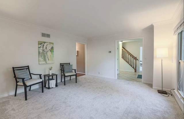 11880 Nathanshill Lane