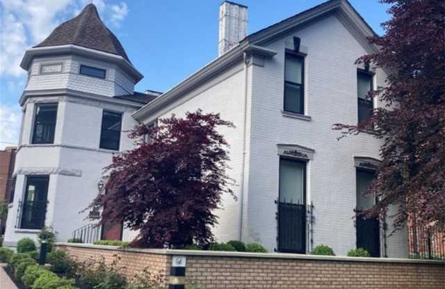 61 Johnson Park