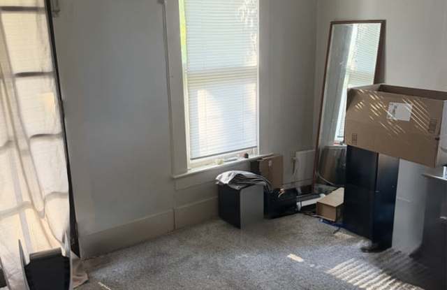 Photo of 611 Chestnut St