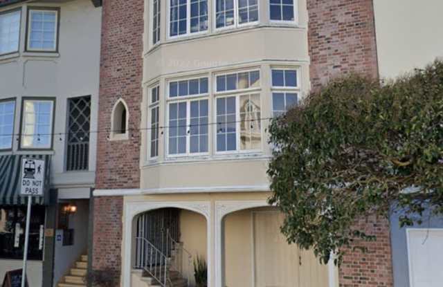 Photo of 337 W Portal Ave