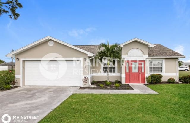 511 Marby Road - 511 Marby Road, Lehigh Acres, FL 33936