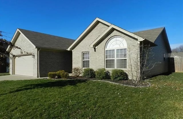 3811 Ridgetop Cir - 3811 Ridgetop Circle, Jeffersonville, IN 47130