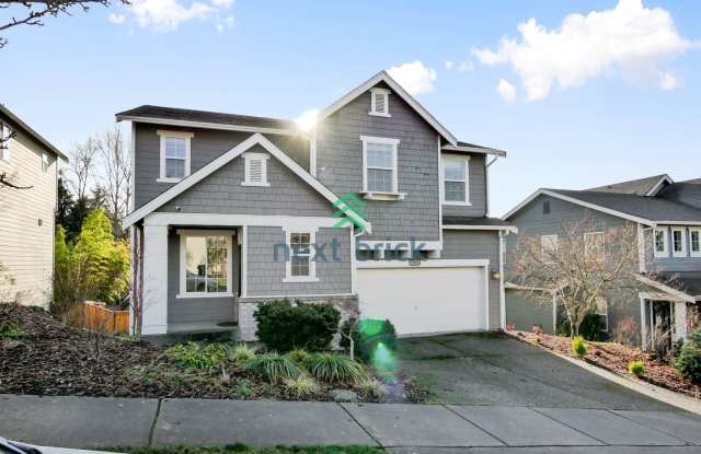 5 Beds and 3.5 Bath Single-family Home is Available for Rent!