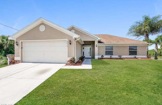 2819 34th ST SW - 2819 34th Street Southwest, Lehigh Acres, FL 33976