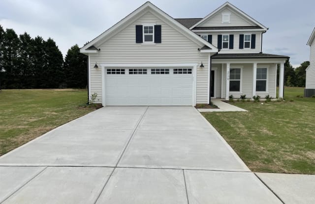 2719 Fox Chapel Place Fuquay Varina NC apartments for rent