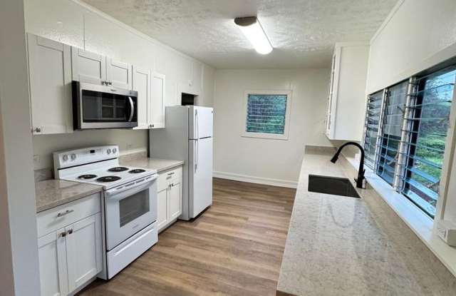 18-1692 Volcano Rd. Mountain View, HI 96771