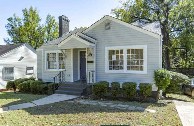 Photo of 1523 44th St E