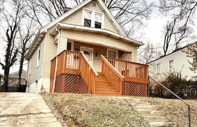 Photo of 2 or 3 Bed/1 Bath House for Rent!