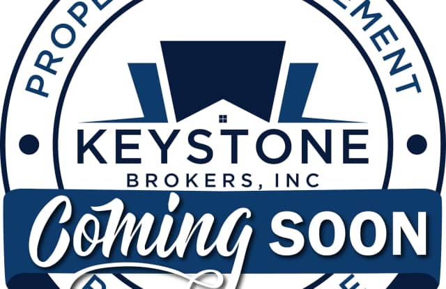 1221 Brentwood Avenue